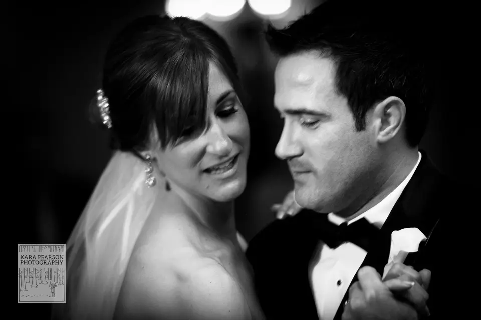 first-dance-wedding