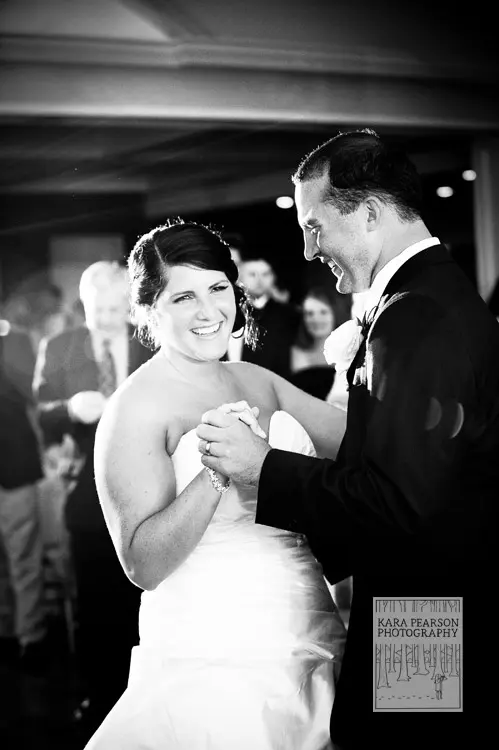 wedding-first-dance
