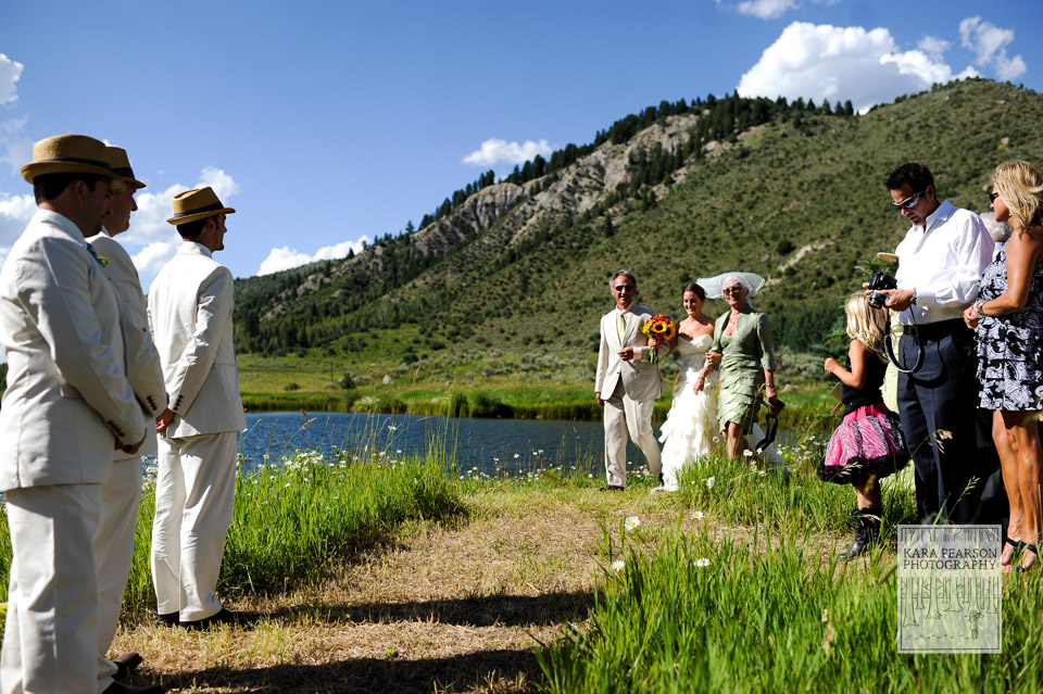 lake-creek-wedding