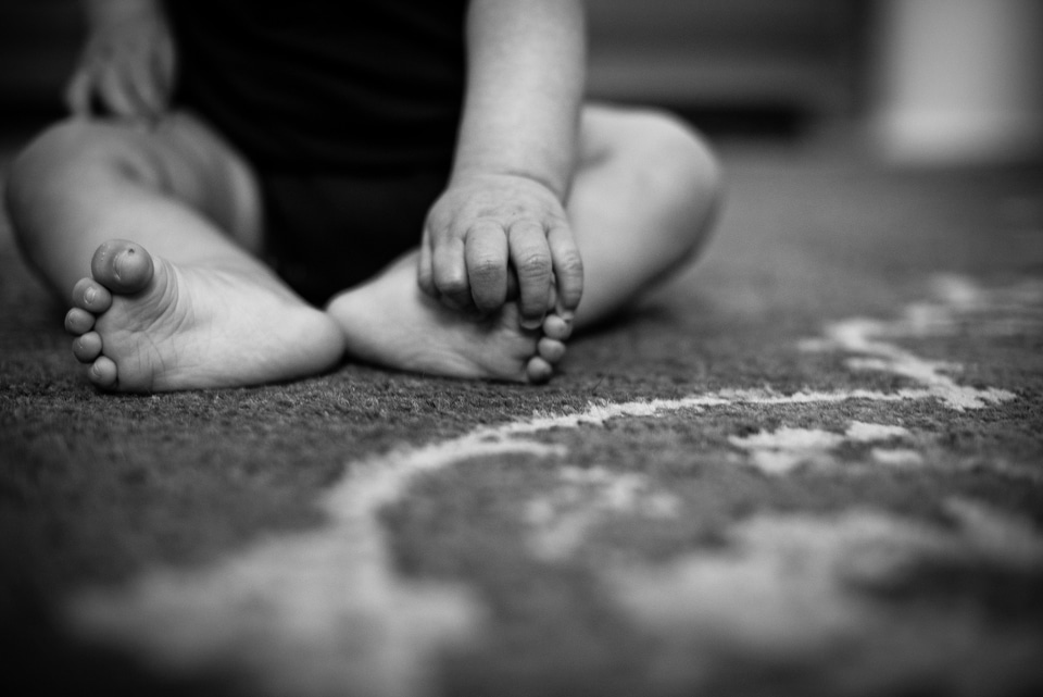 baby feet in black and white
