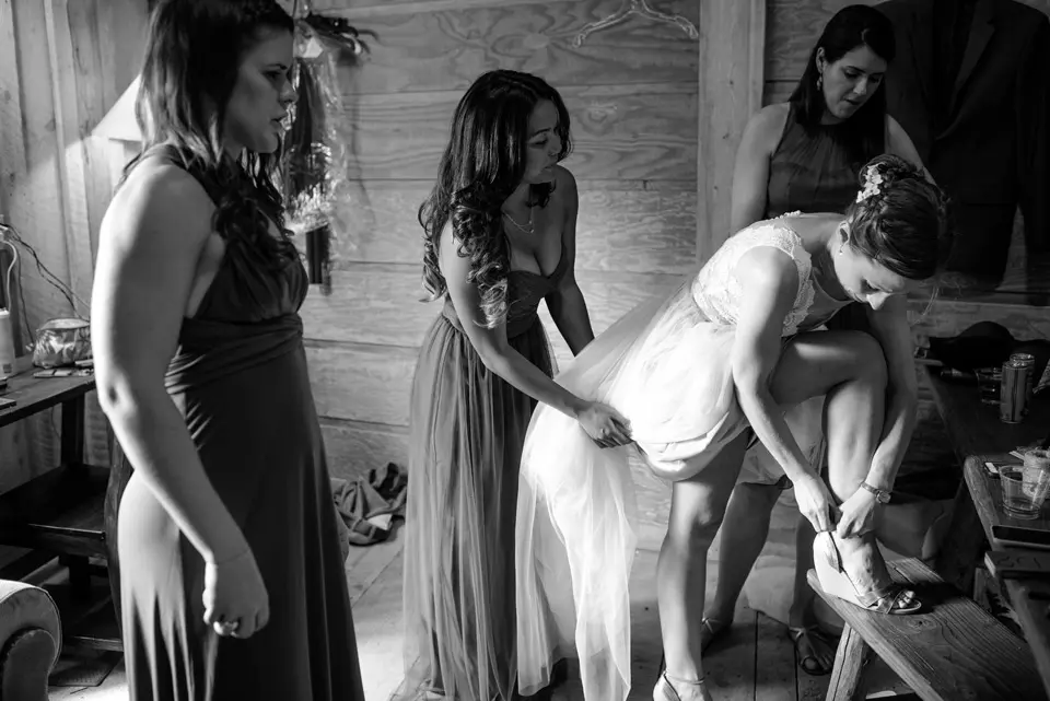 denver_bride_getting_ready