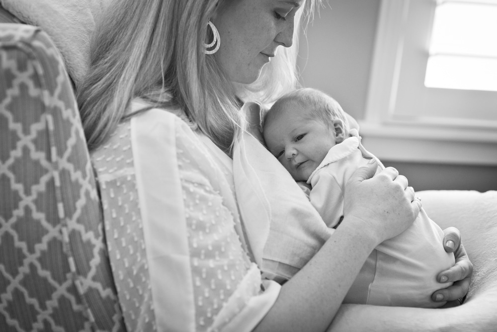 lifestyle newborn portraits