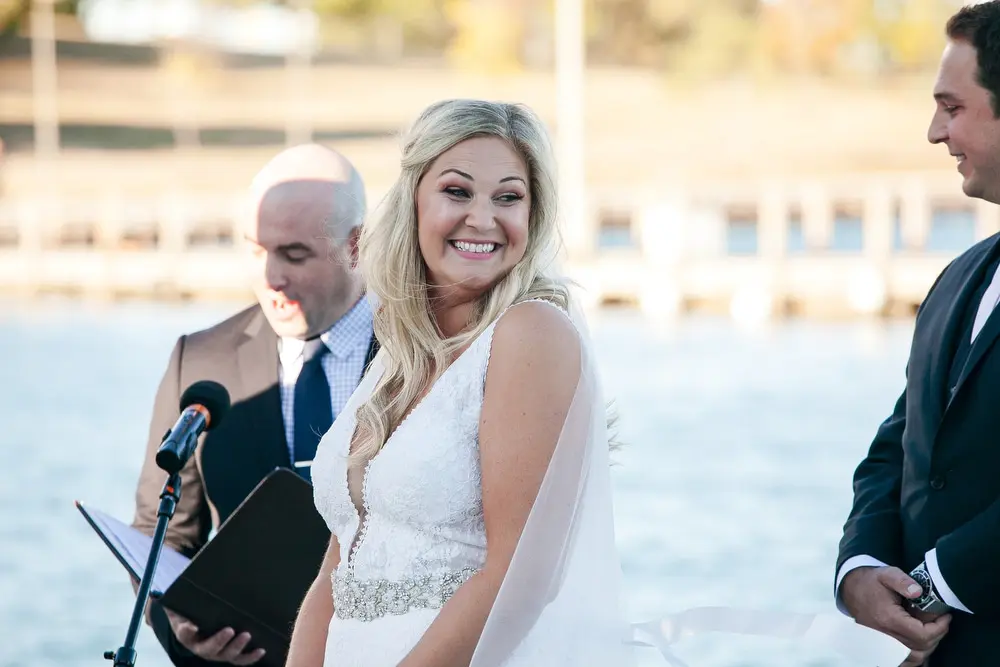 wedding ceremony on lake michigan in Chicago