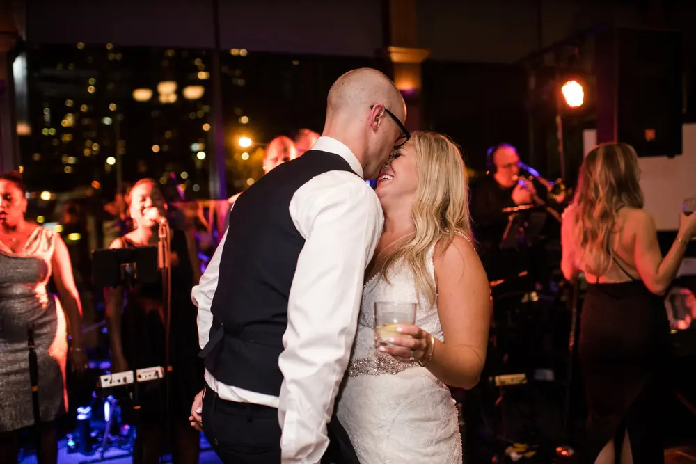 fun wedding photographs in Chicago