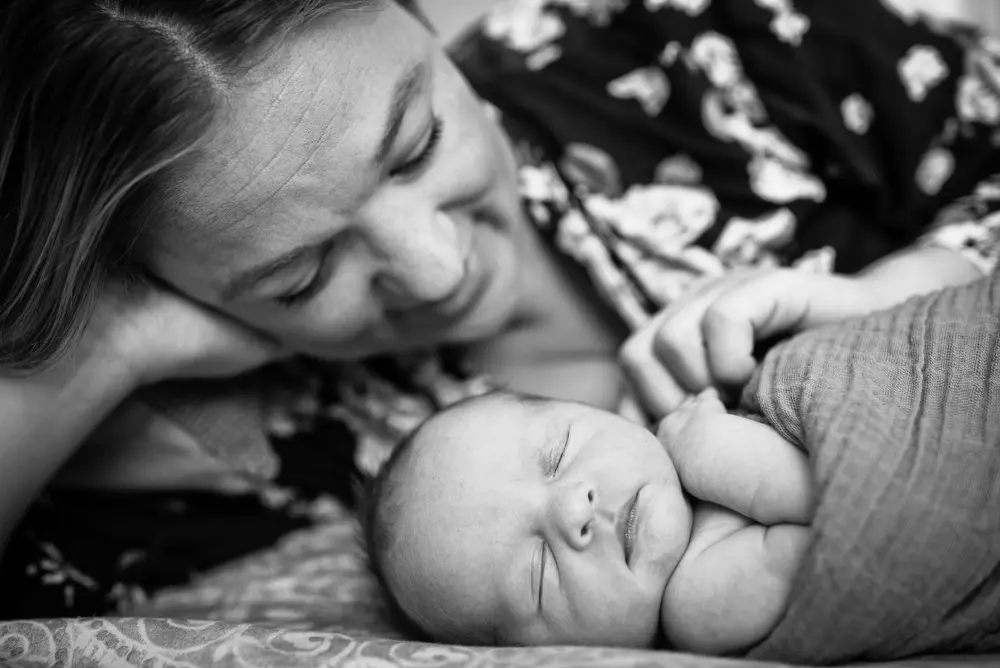 mom with newborn baby