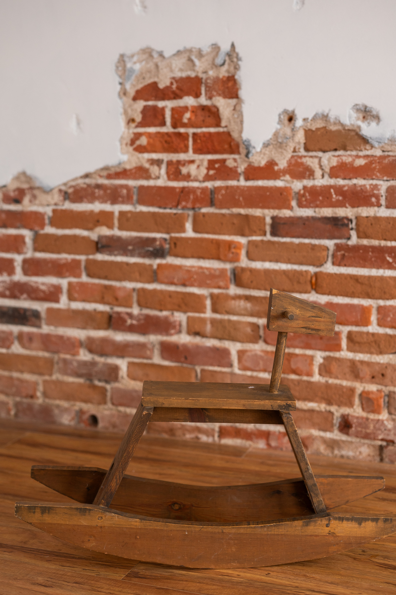 rocking horse in child portrait studio